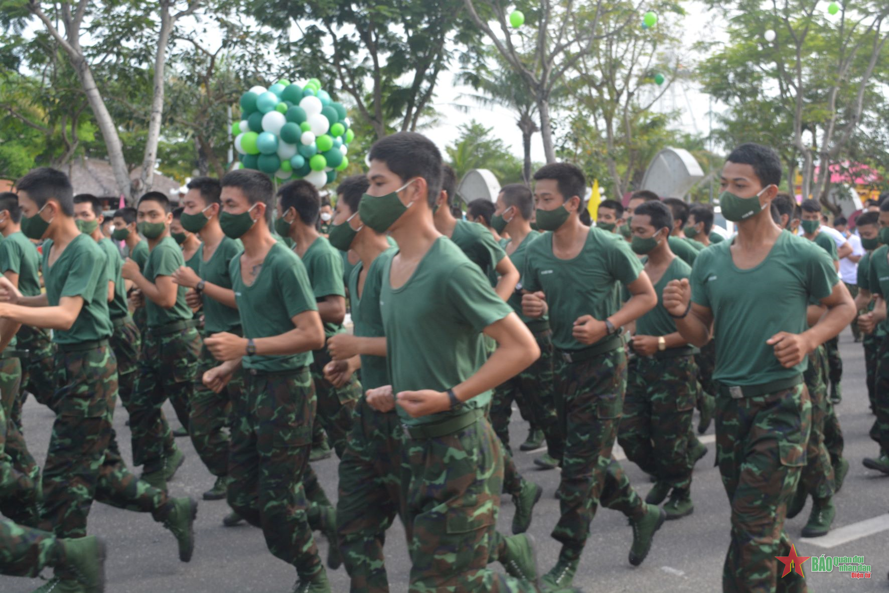 Đà Nẵng: Hơn 1.500 người tham gia Ngày chạy Olympic vì sức khỏe toàn dân năm 2022